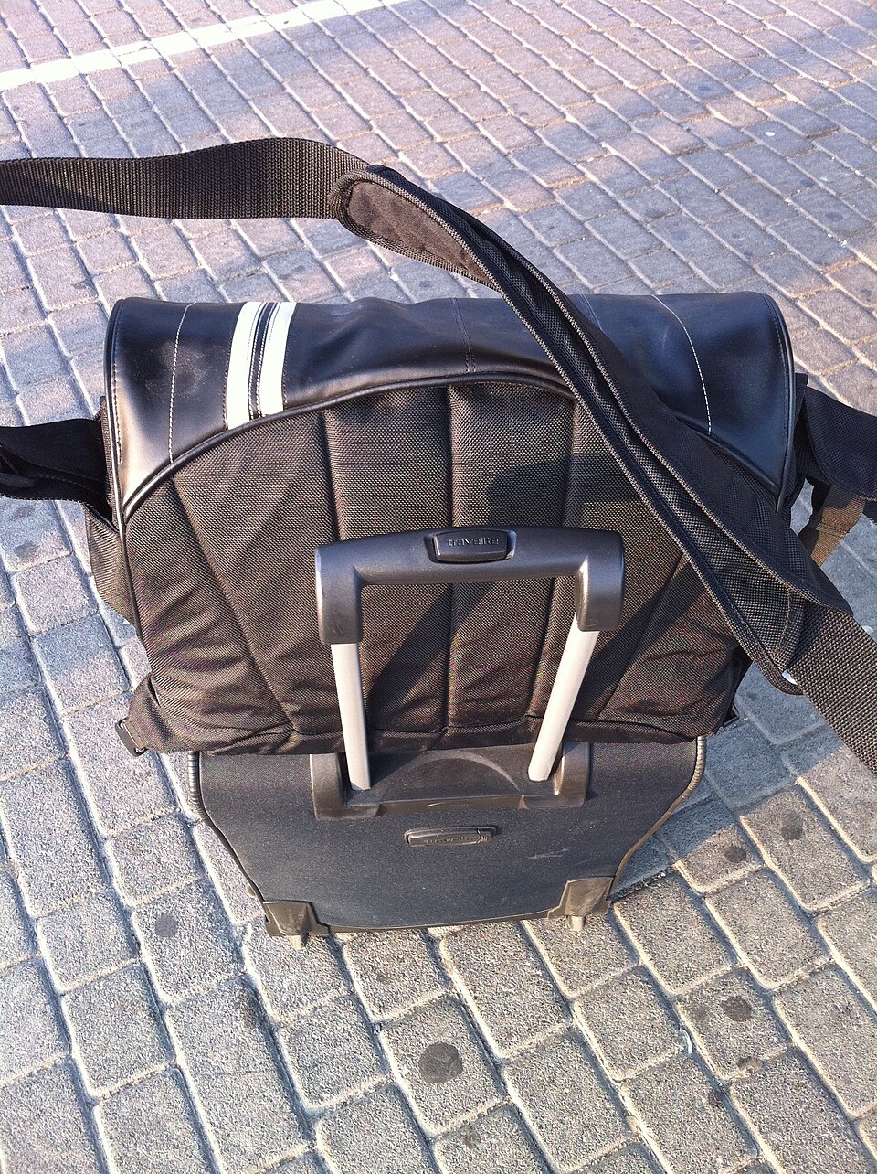 Travel bag, Portugal - 2010-09-04
