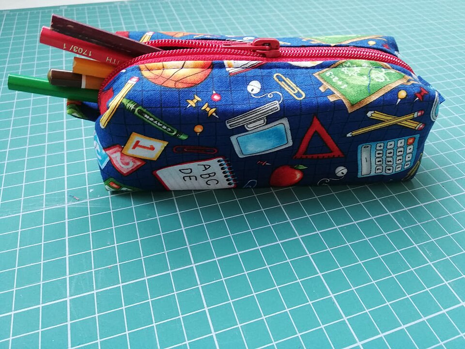 015Aa. Pencil case