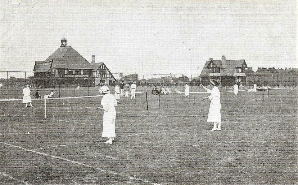BECKENHAM, London Joint City & Midland Bank Sports Ground, Tennis old postcard POSTCARD (50272732066)
