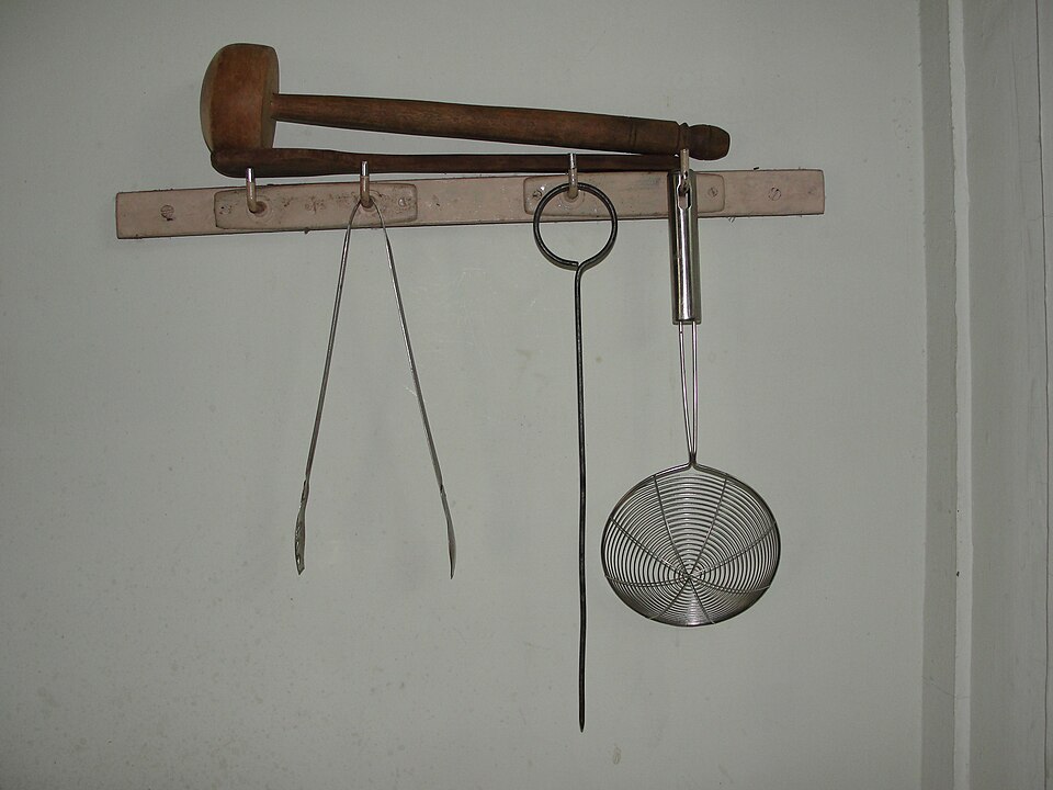 A image of Kitchen utensils