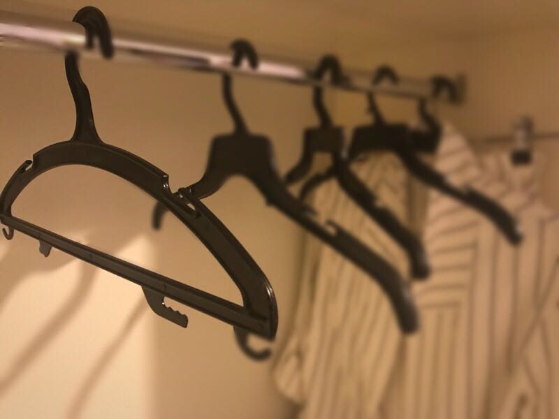 Clothes hanger