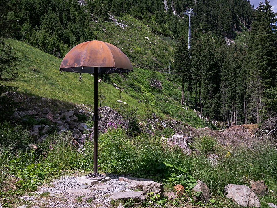 Ischgl - Walk of Lyrics - Umbrella 01