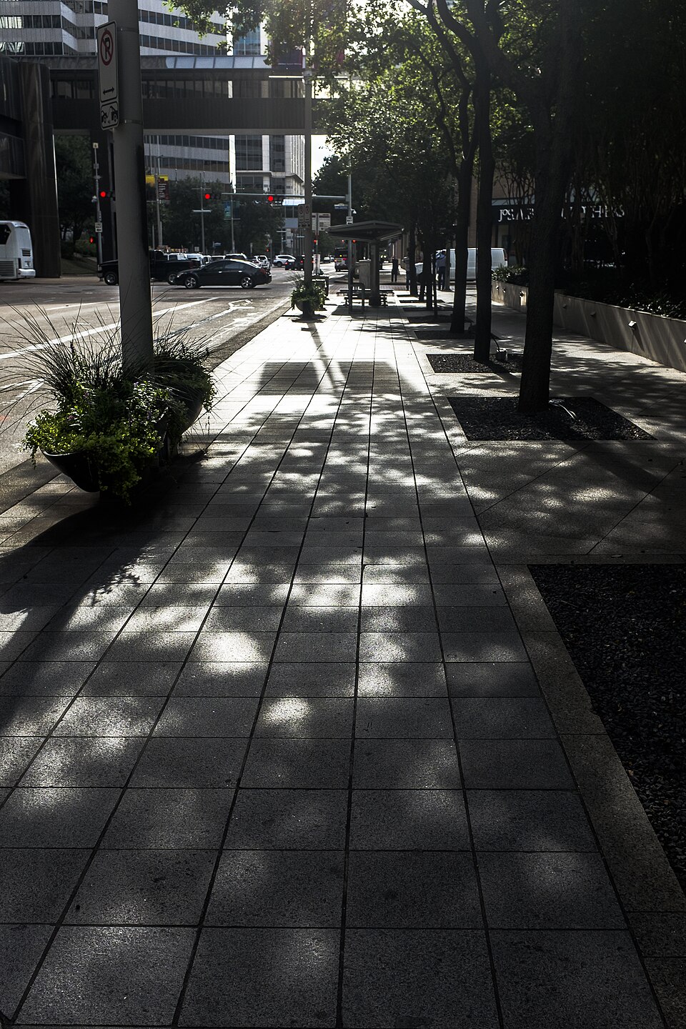 The beginning of a hot day, walking to the Grace Hopper Celebration by way of a shopping mall to get a USB cable. (30377845750)