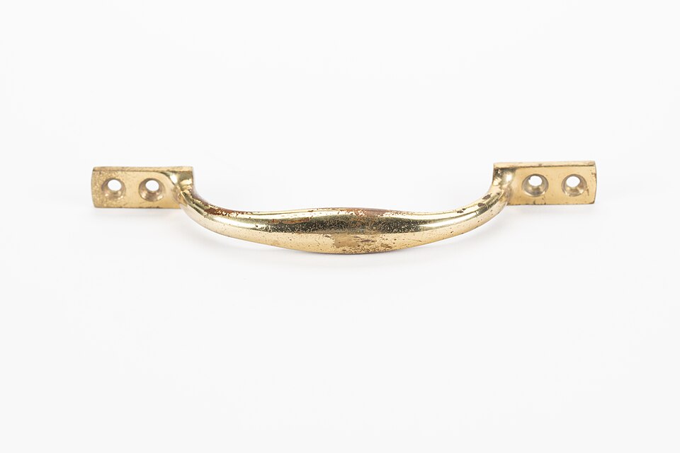 Handle, drawer (AM 674195-7)