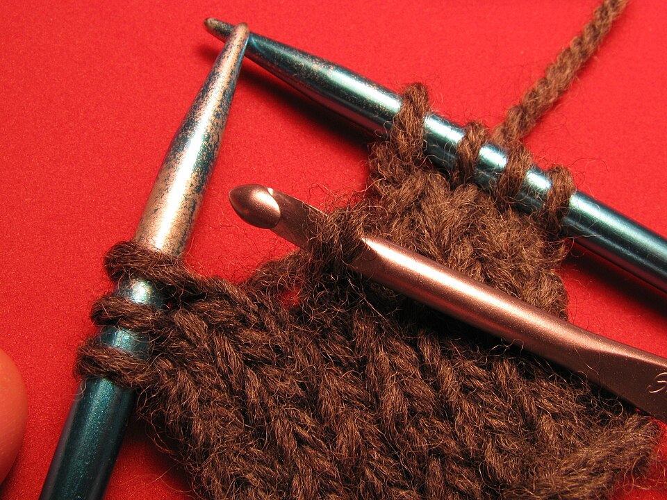 Knitting dropped stitch 2